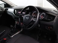 Volkswagen Polo MATCH TSI 5