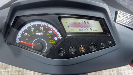 Sinnis Twist 2022 1K 50CC SCOOTER LEARNER BIKE NEW MOT SERVICED 7