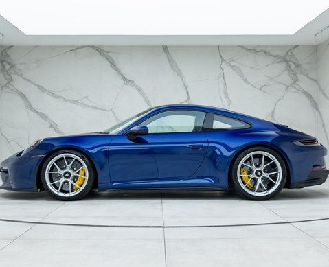 Porsche 911 GT3 Touring (992) 