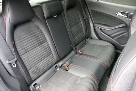 Mercedes-Benz GLA 1.6 GLA 200 AMG Line Premium+ Auto 5dr 8
