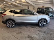 Nissan Qashqai 1.2 DIG-T Tekna 2WD Euro 6 (s/s) 5dr 7