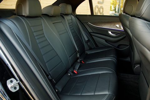 Mercedes-Benz E Class E 400 D 4MATIC AMG LINE PREMIUM PLUS 41