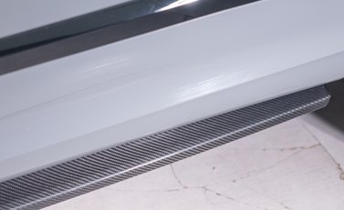 Bentley Bentayga V8 AZURE 38