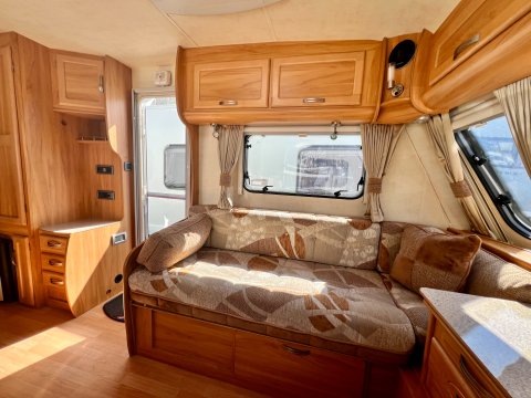 Fleetwood Meridien 560 EK  14