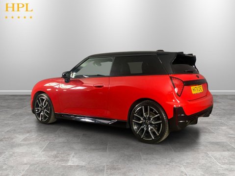 Mini Electric Cooper E 40.7kWh Sport Hatchback 3dr Electric Auto (184 ps) Air Con - Alloy Wheels 5