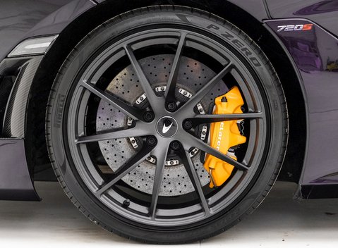 McLaren 720S Performance 10