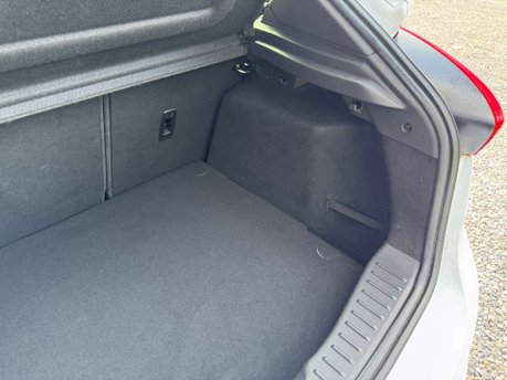 Ford Focus 1.0 Focus ST-Line 5dr 40