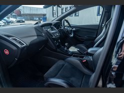 Ford Focus 2.3 Focus RS 4WD 5dr 9