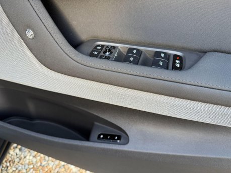 Polestar 2 Single Motor 64kWh Standard Range Fastback Auto FWD 5dr 22