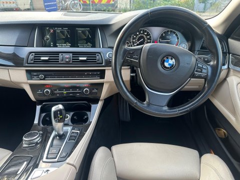 BMW 5 Series 2.0 520d Luxury Auto Euro 6 (s/s) 4dr 10