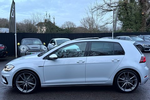 Volkswagen Golf R TSI 4MOTION DSG -LEATHER -CAMERA-PRETORIAS -PAN ROOF -WHITE/SILVER -GHOST 12