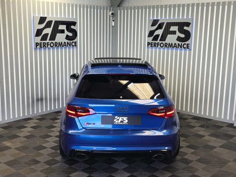 Audi RS3 2.5 TFSI Sportback 5dr Petrol S Tronic quattro Euro 6 (s/s) (Nav) (367 ps) 15