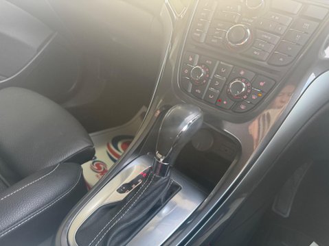 Vauxhall Astra 1.6 16v Elite Auto Euro 5 5dr 16