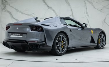 Ferrari 812 GTS 9