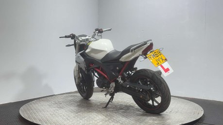 Sinnis RSX 2020 16K 125CC NAKED BIKE LEARNER LEGAL PROJECT BIKE 4