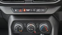 Dacia Sandero 1.0 TCe Expression Hatchback 5dr Petrol CVT Euro 6 (s/s) (90 ps) 26