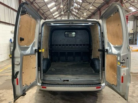 Ford Transit Custom 320 LIMITED DCIV ECOBLUE AUTO 5