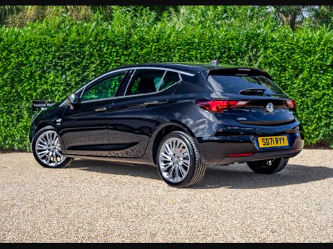 Vauxhall Astra 1.2 Astra Griffin Edition T 5dr 9