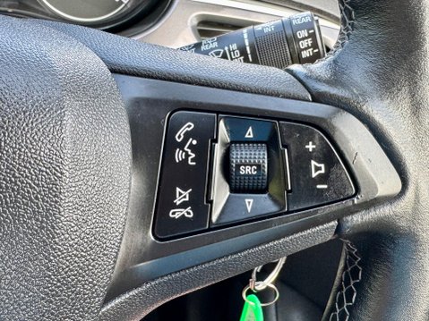 Vauxhall Corsa SE NAV 23