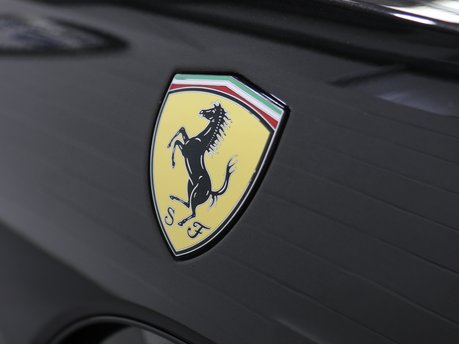 Ferrari California V8 - Daytona Style Seats, Shields and More Service History
