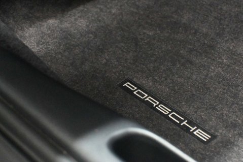 Porsche 911 3.8 911 Carrera 2 S 2dr 20