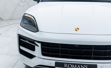 Porsche Cayenne V6 E-HYBRID Coupe 29