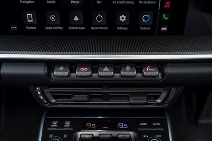 Porsche 911 TURBO S PDK 24