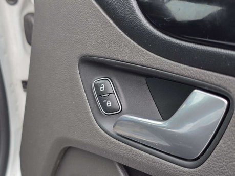 Ford Transit Custom 2.0 300 EcoBlue Limited Panel Van 5dr Diesel Auto L1 H1 Euro 6 (s/s) (130 p 17