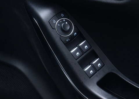 Ford Puma 1.0 Puma Titanium MHEV Auto 5dr 38