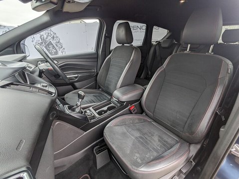 Ford Kuga ST-LINE TDCI 15