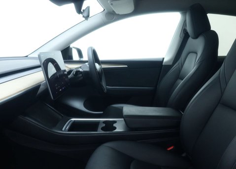 Tesla Model Y Model Y Long Range AWD 4WD 5dr 44