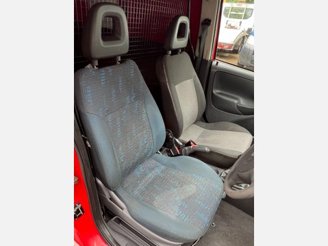 Vauxhall Combo 1.3 CDTi 1700 ecoFLEX 16v Panel Van 3dr Diesel Manual (134 g/km, 69 bhp) 26