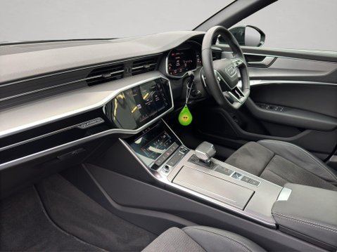 Audi A6 AVANT TDI QUATTRO S LINE BLACK EDITION MHEV 10