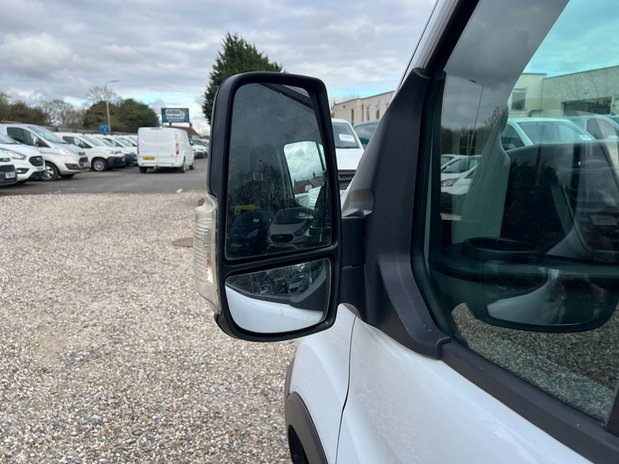 Ford Transit LWB L3H2 Medium Roof Leader 350 Camera Nav EURO 6 NO VAT 19