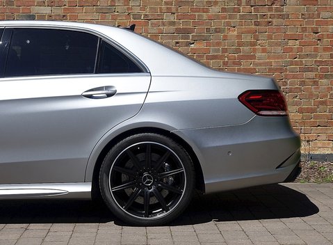 Mercedes-Benz E Class AMG 17