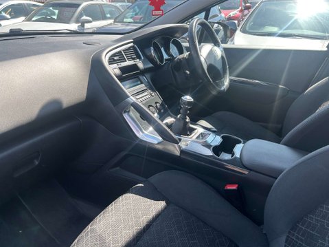 Peugeot 3008 1.6 3008 Active Blue HDi S/S 5dr 32