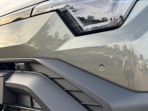 Suzuki e Vitara 61kWh Motion Auto 5dr 35