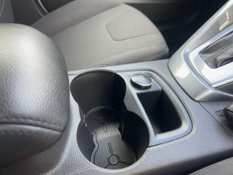 Ford Focus 1.6 Titanium Navigator Powershift Euro 5 5dr 43