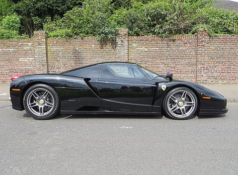 Ferrari Enzo 2