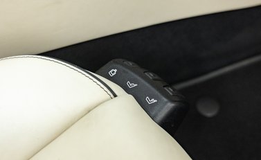 Mercedes-Benz SLS AMG 20