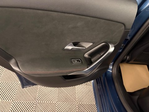 Mercedes-Benz A Class 1.3 A200 AMG Line 7G-DCT Euro 6 (s/s) 5dr 31