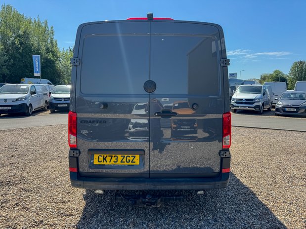 Volkswagen Crafter MWB L2H2 [SOLD MT] Low Roof Trendline Cr35 Air Con Alloys Sensors EURO 6 7
