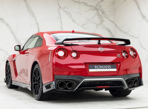 Nissan GT-R Track Edition 3