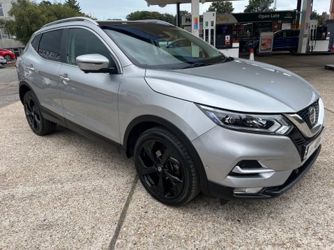 Nissan Qashqai 1.3 DIG-T TEKNA DCT AUTOMATIC 4