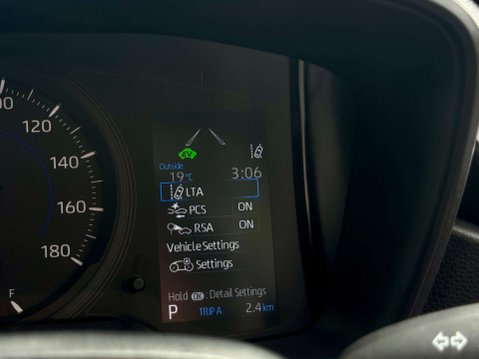 Toyota Corolla 1.8 VVT-h Excel Touring Sports 5dr Petrol Hybrid CVT Euro 6 (s/s) (140 ps) 13