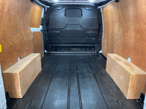 Ford Transit Custom 300 LIMITED P/V ECOBLUE L1H1 14