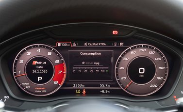 Audi RS4 Avant Sport Edition 18