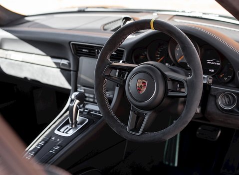 Porsche 911 (991.2) GT3 RS Weissach 11