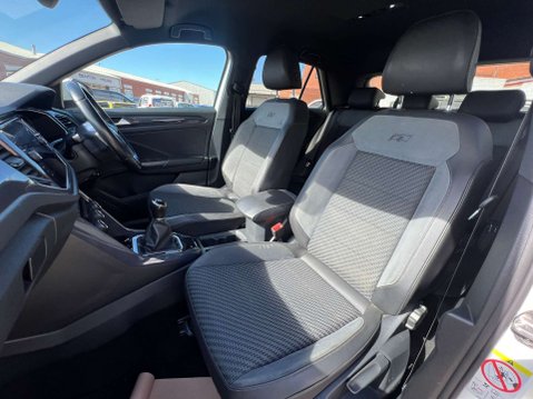 Volkswagen T-Roc 2.0 T-Roc R-Line TDI 5dr *NATIONAL DELIVERY* 19