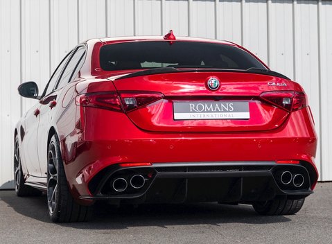 Alfa Romeo Giulia Quadrifoglio 3